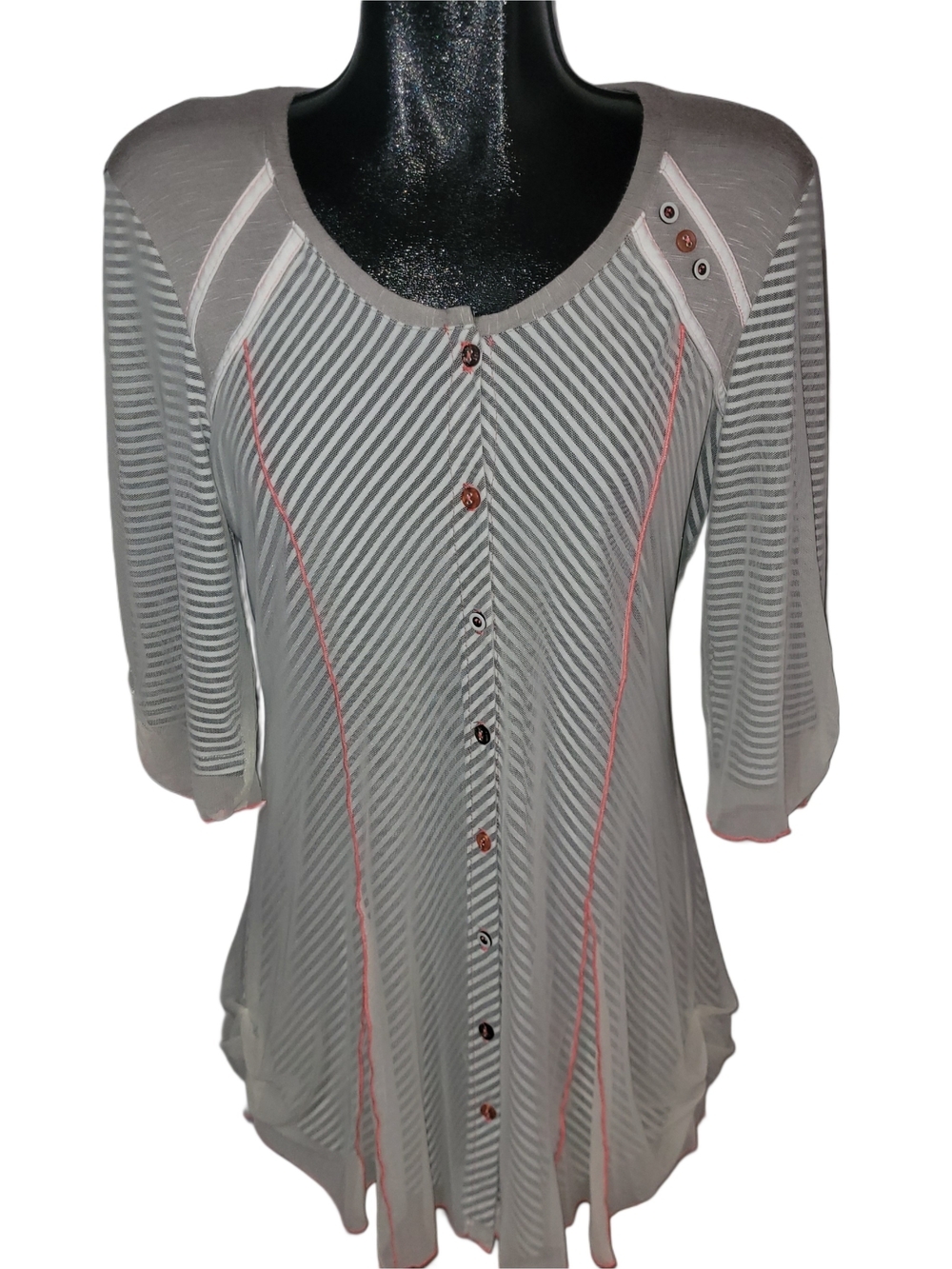 Zoe Women's Gray Striped Button-Front Cropped Sleeve Top Size S